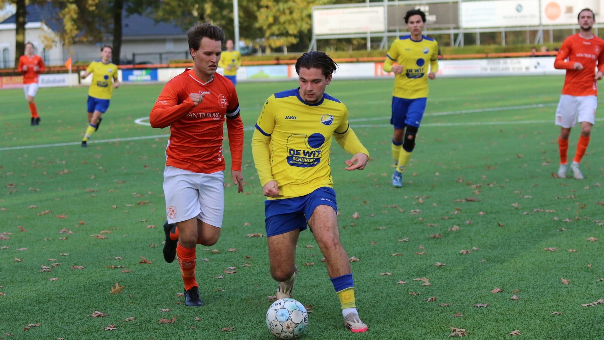 Weekendoverzicht (44): EVVC wint derby van Nooit Gedacht, Erp klopt Sparta’25.